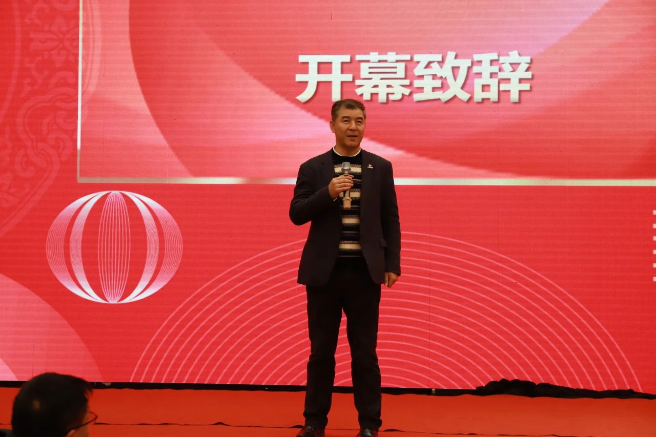 歷練團(tuán)隊(duì)，夯實(shí)能力，伴隨事業(yè)共同成長(zhǎng)！安泰復(fù)材2025年會(huì)盛典隆重舉行